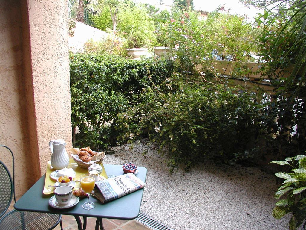 摩昂萨图 Castel 'Provence酒店 餐厅 照片
